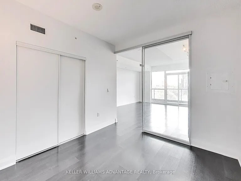 160 Vanderhoof Ave #1718 — Photo 6
