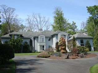 22000 Makah Rd, Woodway, WA 98020