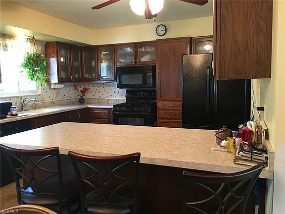 5th image of 5619 Carlton Dr