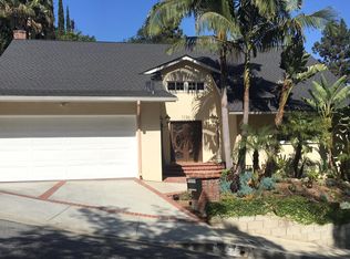 7725 Skyhill Dr, Los Angeles, CA 90068