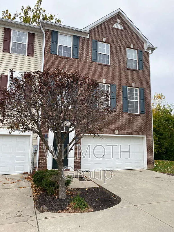 9448 Tanhurst Dr photo 1