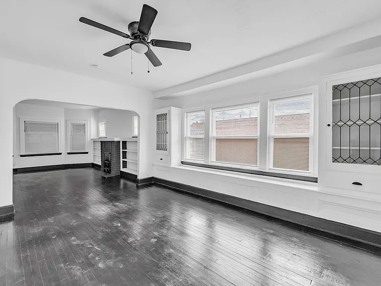 3058 E 116th St #DN — Photo 2