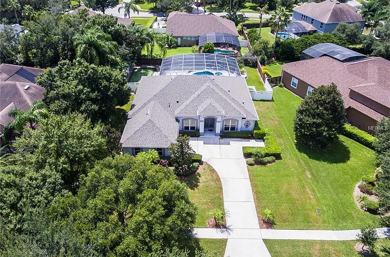 2nd image of 171 Seville Chase Dr