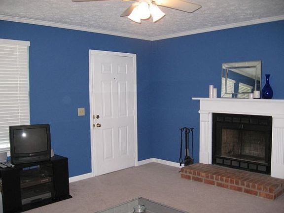 Bright Living Room!