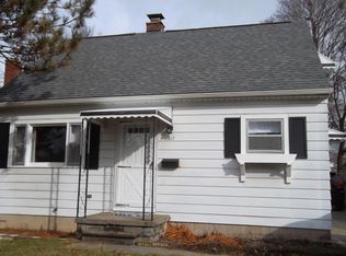 1817 Alpha St, Lansing, MI 48910