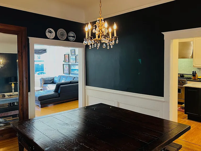 1059 Noe St — Photo 13