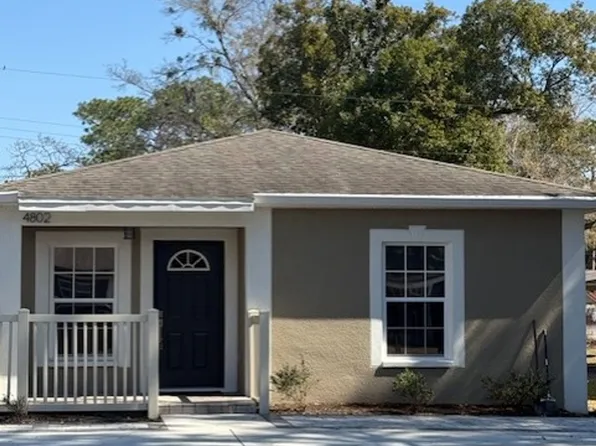 4802 19th St, Zephyrhills, FL 33542