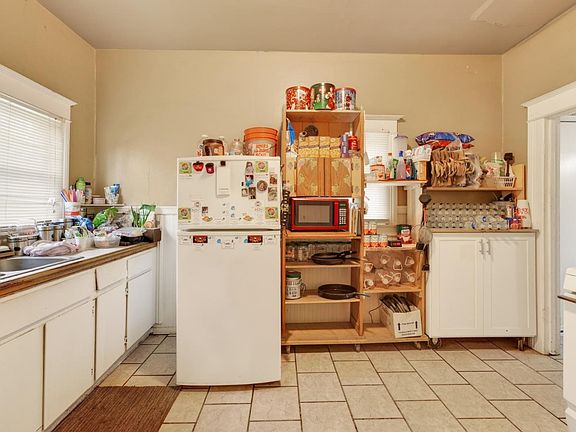 4th image of 408 J St