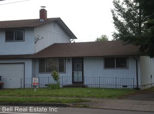 1721 Gilham Rd, Eugene, OR 97401