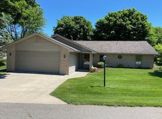 607 Kemp Ct, Gladwin, MI 48624