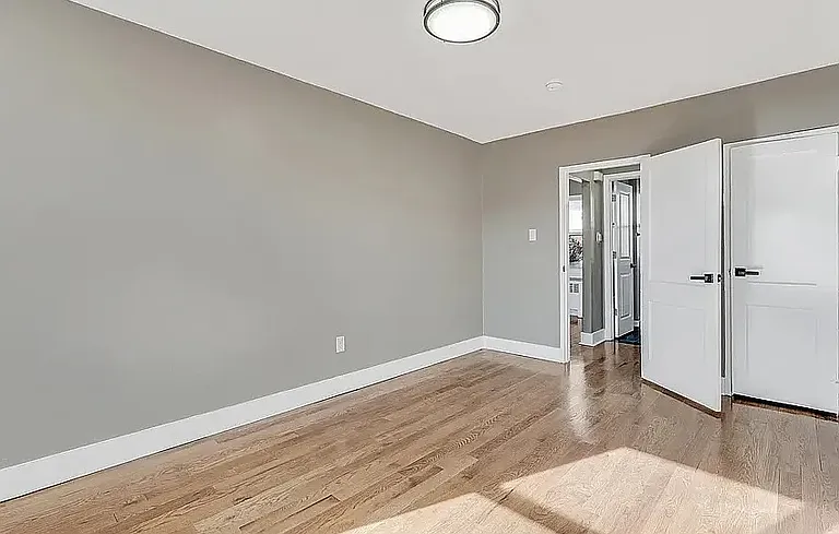 1009 S Main St #29 — Photo 6
