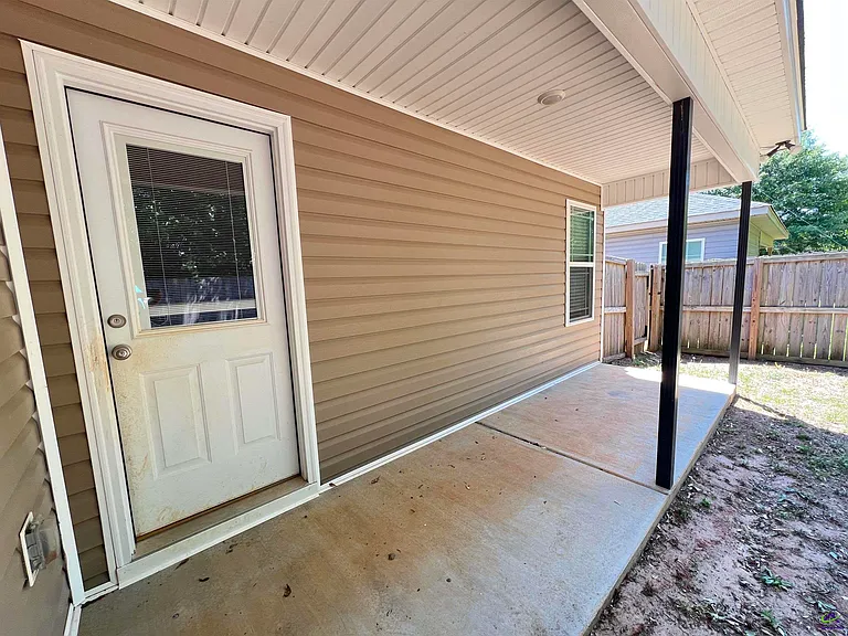 126 Jaybee Dr — Photo 13