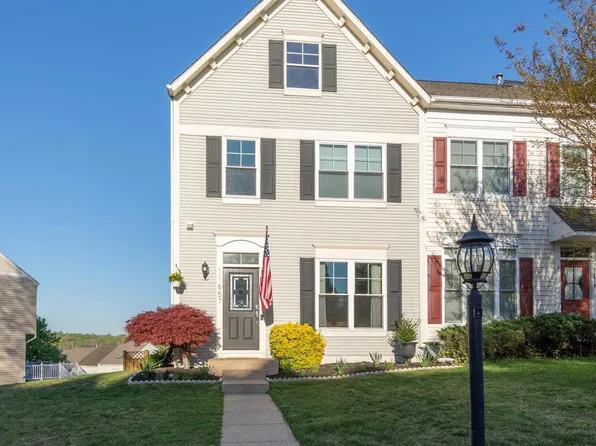 11657 Rumford Ct, Woodbridge, VA 22192