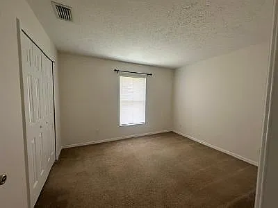 5525 NW North Lundy Cir — Photo 9
