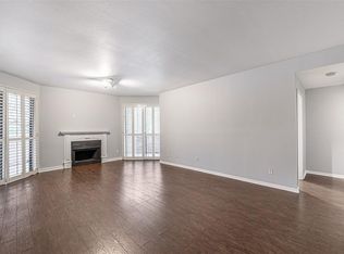 5200 Weslayan St #103, Houston, TX 77005