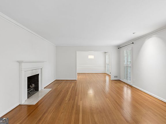 5th image of 4775 Merlendale Ct NW