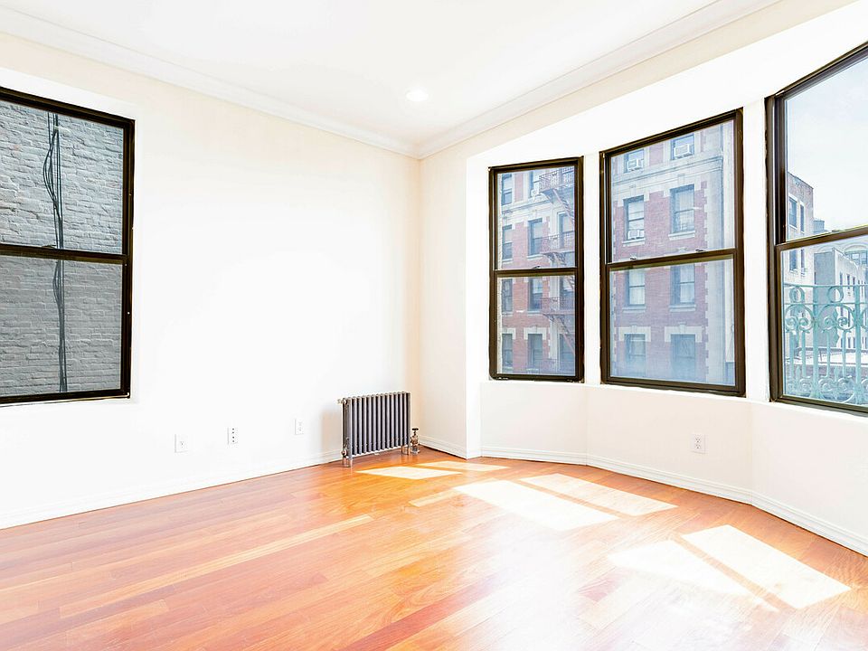 1st image of 3800 Broadway #31