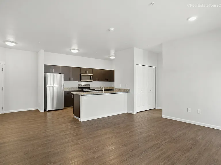 Reserve at Hunters Ridge — Photo 14