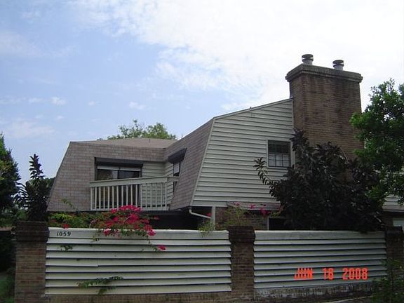4th image of 1059 Harrison St
