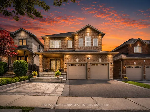 67 Forest Fountain Dr, Vaughan, ON L4H 1S3