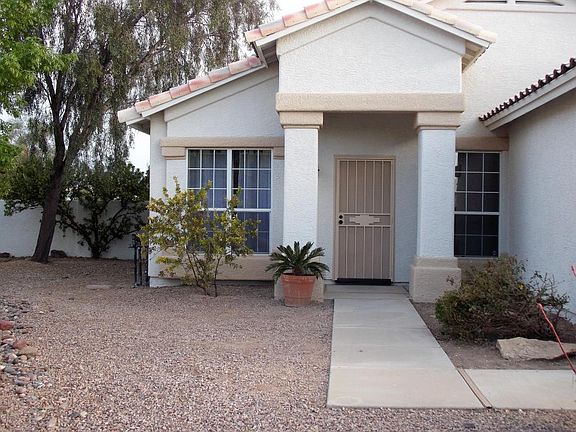 2nd image of 9012 N Palm Brook Dr