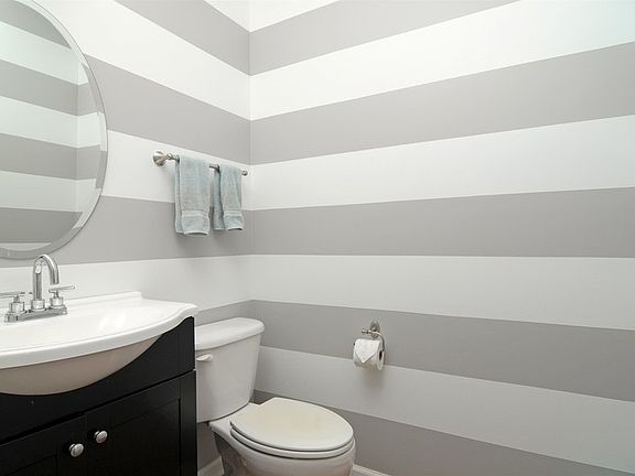 5th image of 158 Wetherbrooke Ln