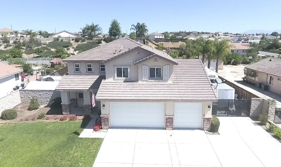 1st image of 19180 Mountain Shadow Ln