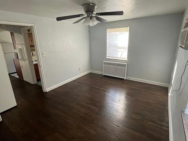 4330 Oakwood Ave — Photo 14