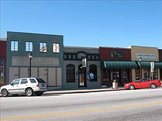 2nd image of 222 S Main St
