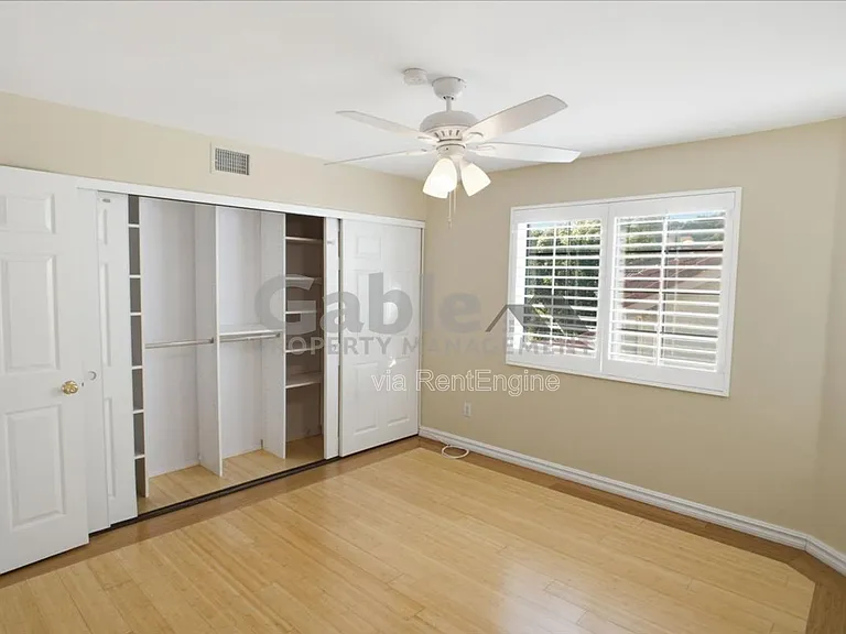 25344 Irving Ln — Photo 19
