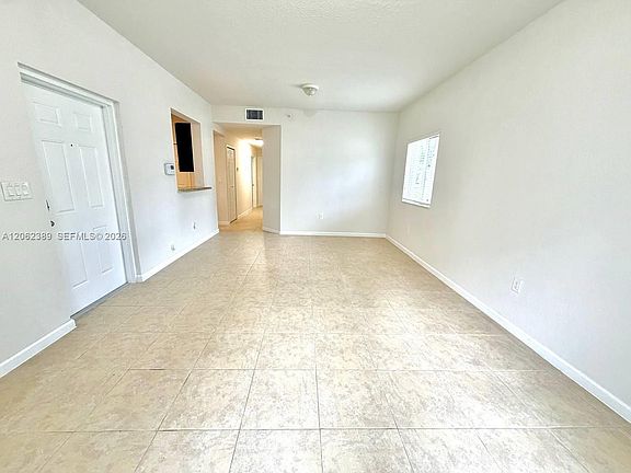 4th image of 3417 W 80th St #108