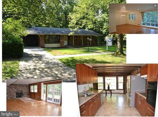 11907 Stonewood Ln, Rockville, MD 20852