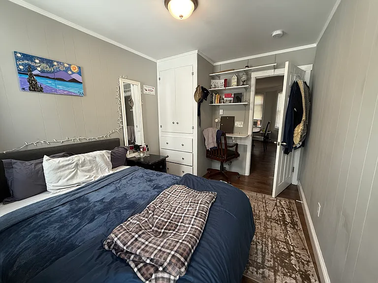 13-15 Pennsylvania Ave #2 — Photo 6