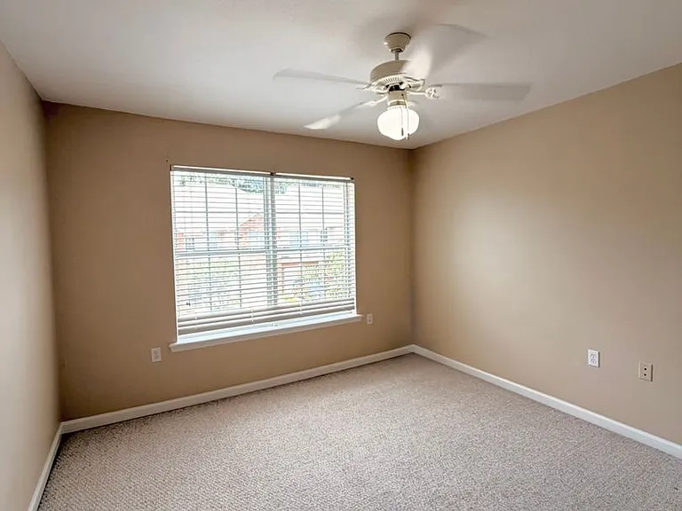 1320 Hendrix Rd #207 — Photo 25