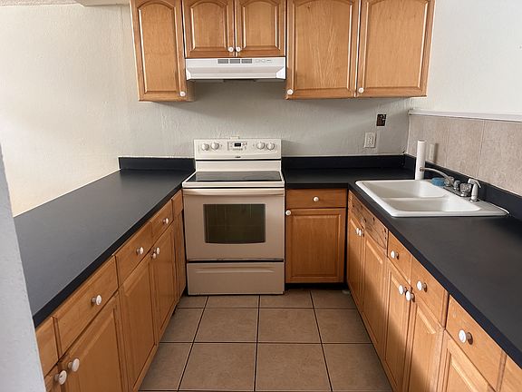 4th image of 2214 E Silver Springs Blvd APT 21
