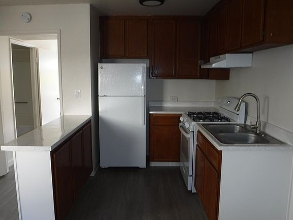3rd image of 6735 El Cajon Blvd APT A3