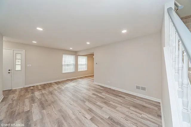 410 Tanglewood Ct — Photo 6