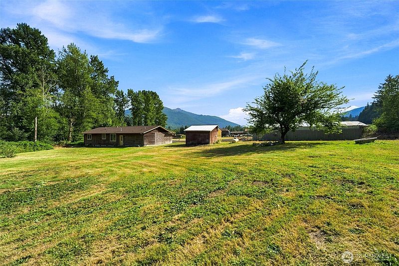5th image of 5410 Saxon Road