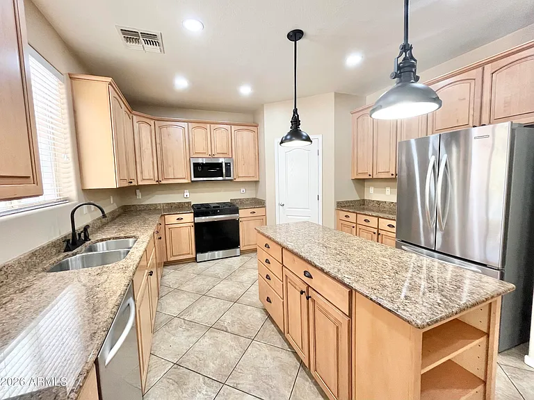 17269 W Morning Glory St — Photo 6