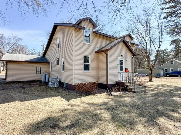 502 Summit Ave S, Sauk Rapids, MN 56379