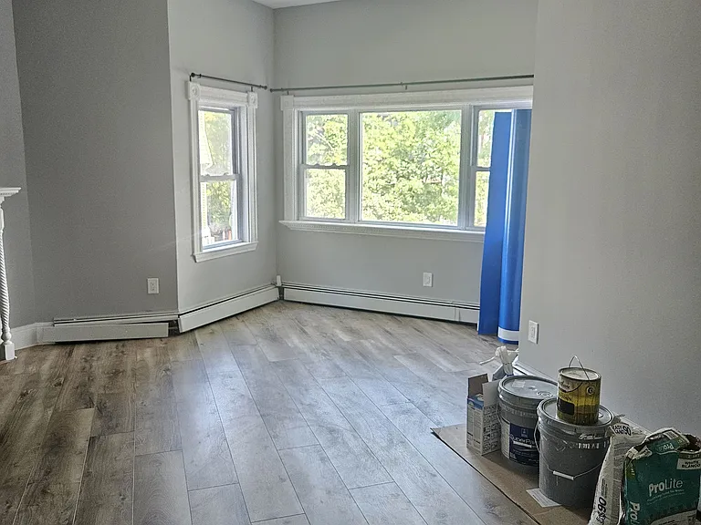 14 Hillside St #2 — Photo 5
