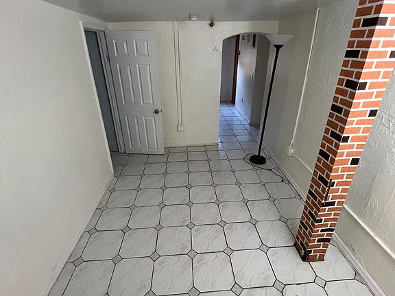 2nd image of 4211 Parker Ave APT 2