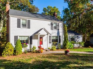 27 Trailsend Dr, Canton, CT 06019