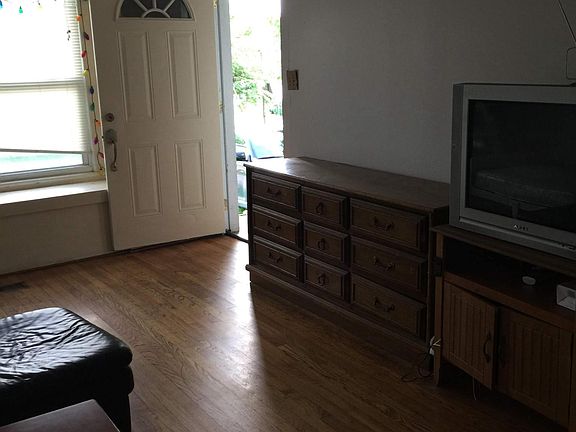 5th image of 3455 Reagan Ave