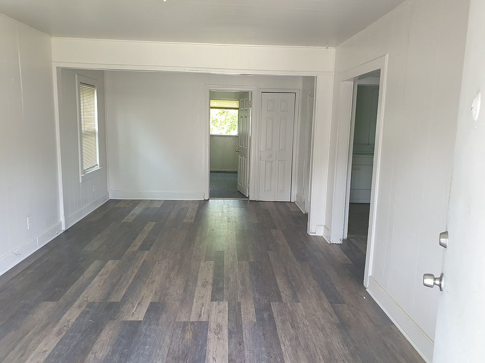 1st image of 472 Wyoming Ave