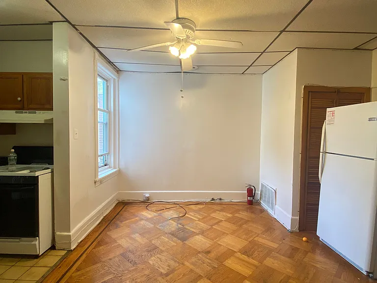 3713 Spring Garden St — Photo 8