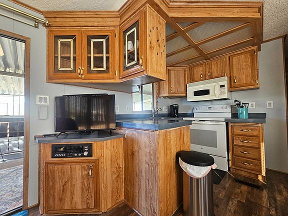 4th image of 8700 E University Dr #1416