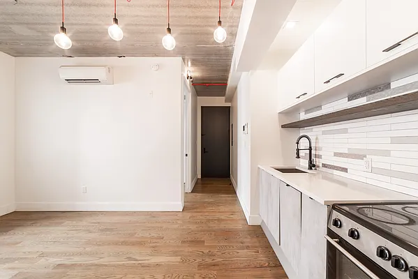 Rented by Maplewood Management | media 41