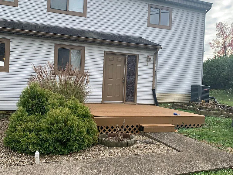 2100 Manor Dr #A — Photo 1