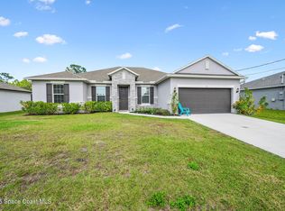 521 Fitchburg St SW, Palm Bay, FL 32908